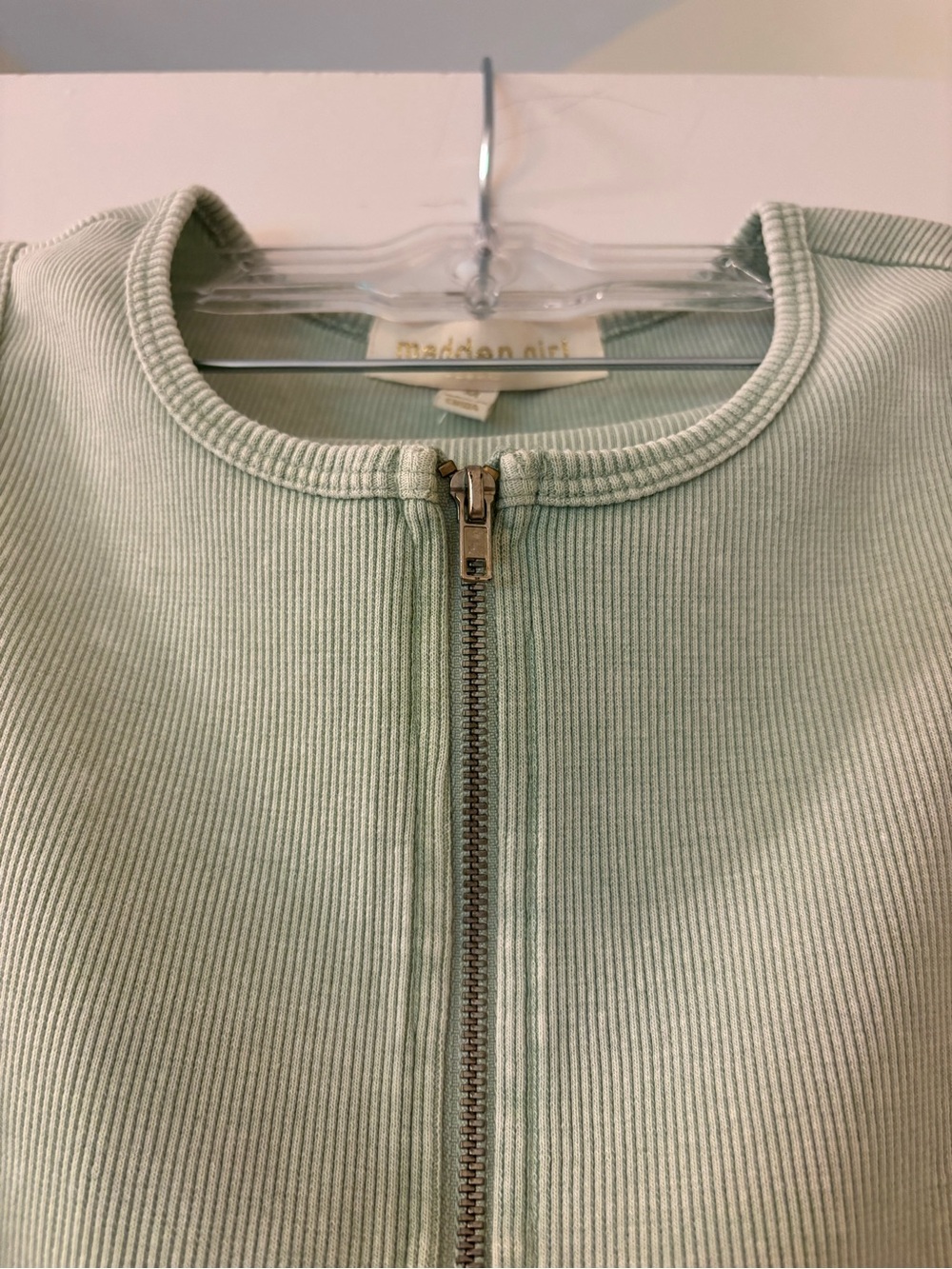 Madden Girl Ribbed Zip-Front Tank - Picture 2 of 4